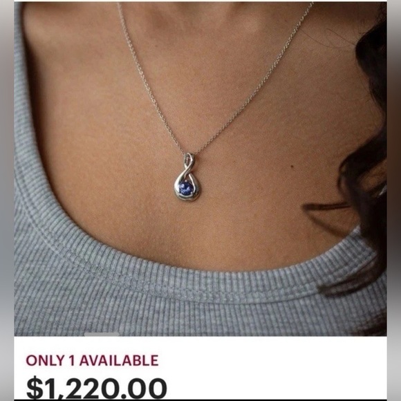 Stunning 14k White Gold and Sapphire Infinity Pendant Necklace~4.grams - Picture 2 of 3